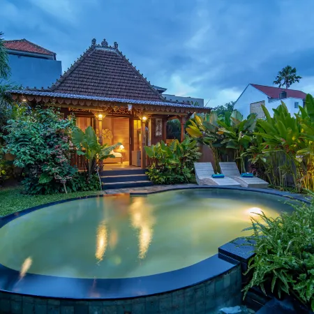 Pertiwi Uma Sari