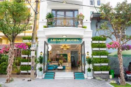 Legacy Hotel Ninh Binh 1 Отели рядом со станцией Ninh Binh Railway Station