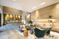 Luxury Condotel - Zenity Capitaland