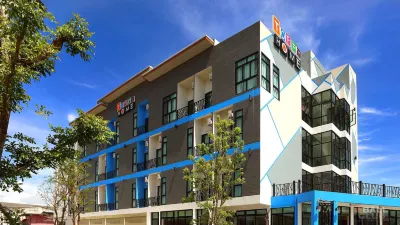 トフィーホーム ホテル ホームプロ ペチャブーン周辺のホテル