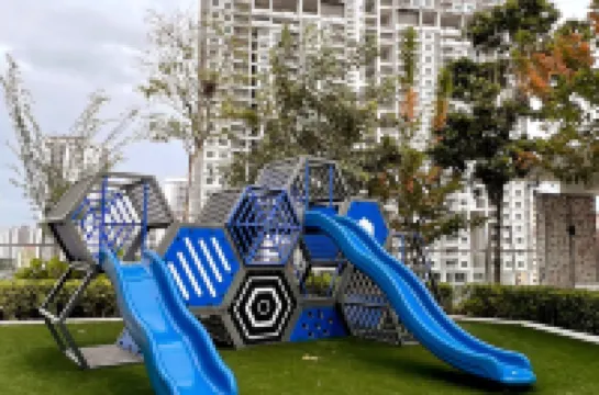 Georgetown Urban Suite | Family | Skypool I SeaView