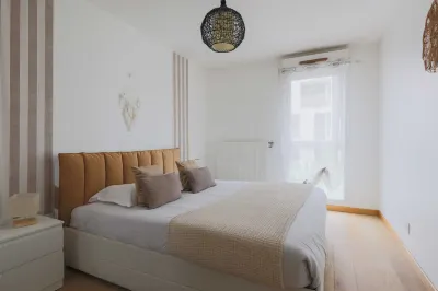 A/C Apartment 2BR/6P - StOuen/Grand Parc Hotels near Olivier d'Ythurbide & Associe