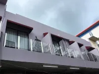 Q3 INN トゥン・サカラン海洋公園周辺のホテル