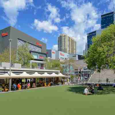 Chatswood walk to Train Station/Shopping center Others