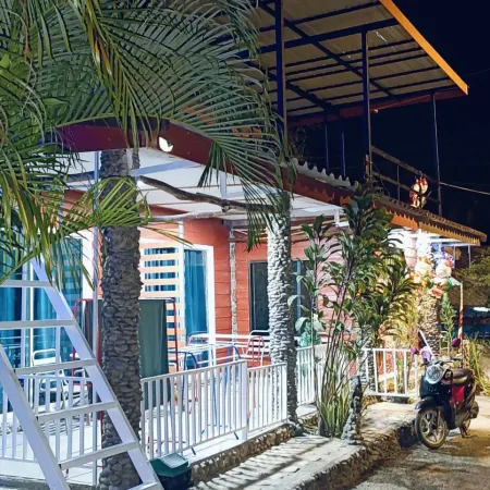 Mook Phoopha Guest House