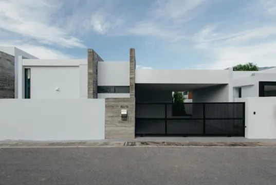 รูปภาพของCasa Jasmine H2 | Private Pool 3BR Near Nimman