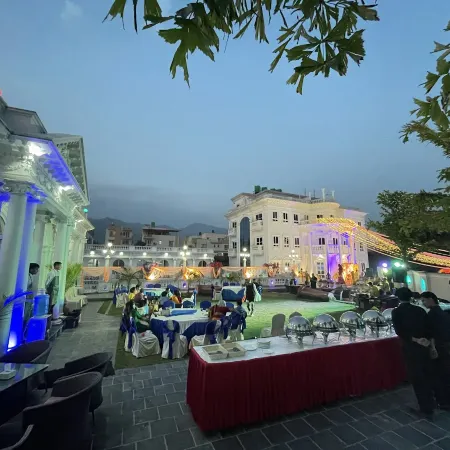 Dream Palace Resort