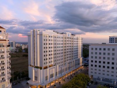 MCollection - Modern City Stay in Iloilo Business Park