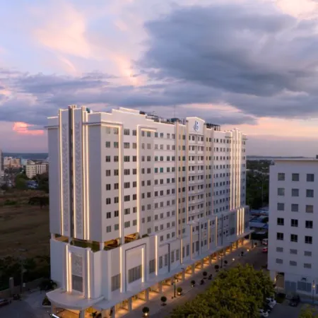 MCollection - Modern City Stay in Iloilo Business Park