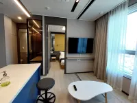 The Bayment BLING EASTERN