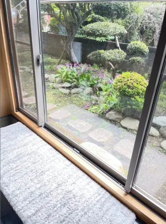 unito villa  ZUSHI Отели рядом с достопримечательностью «Riviera Zushi Marina»