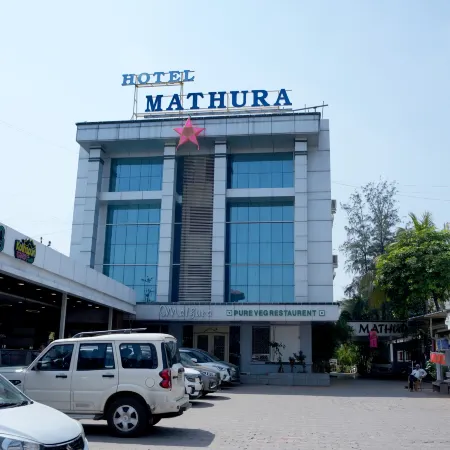 HOTEL MATHURA INN