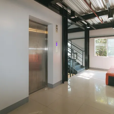 RedDoorz @ Coral Tree Residences