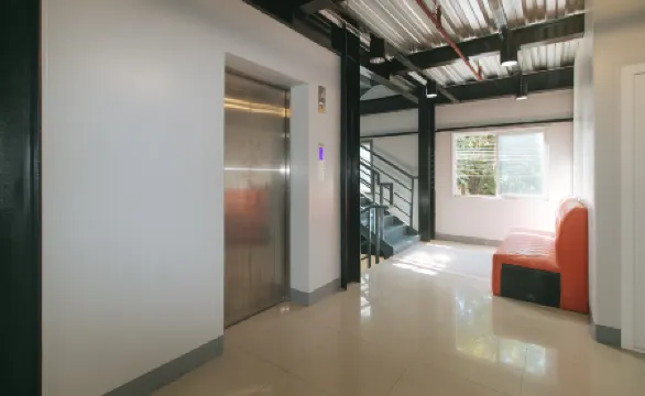 RedDoorz @ Coral Tree Residences