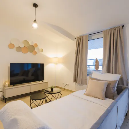 Neo - 2 Room Apartment - free parking - Air conditioning