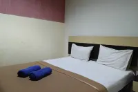 OYO 93953 Kost Tamara Near Kantor Desa Sengka
