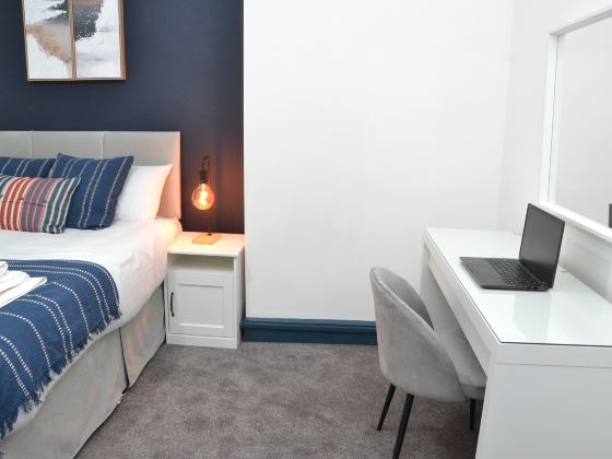 Manchester Ashton Suites