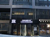 PL, 데데만 관리 루멜리 성 주변 호텔