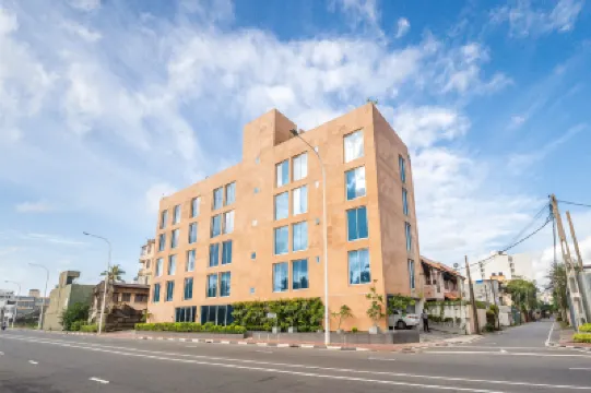 50拜德海 鄰近德希烏拉動物園的酒店