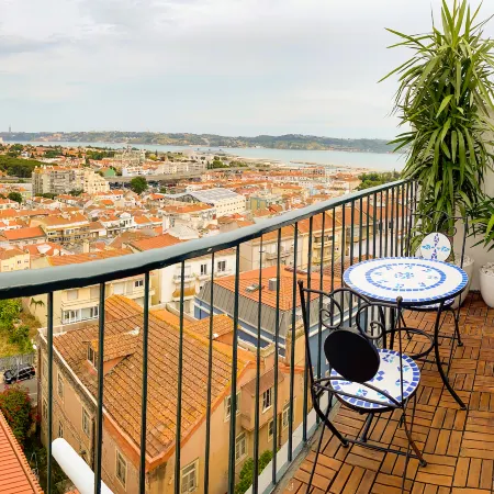 Deluxe 3-bedroom Duplex with stunning Lisbon views