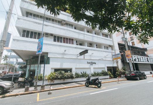 Stay Malate Hostel by RedDoorz 썸네일