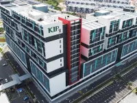 KIP Core Soho Suite by Five Senses Hotels near ARENA BBST@SEPANG