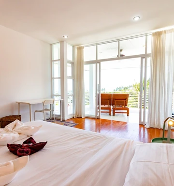 รูปภาพของวิลล่ามีสระว่ายน้ำวิวทะเลใกล้ชายหาด วี224