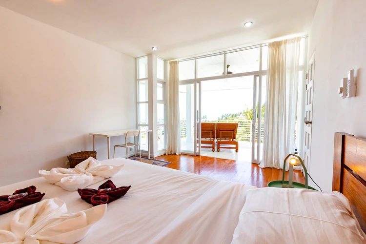 รูปภาพของวิลล่ามีสระว่ายน้ำวิวทะเลใกล้ชายหาด วี224