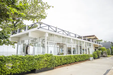 Mam Kaibae Отели рядом с достопримечательностью «Одинокий пляж»