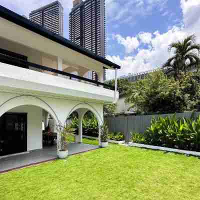 ダマンサラ ハイツ ラグジュアリー ヴィラ ウィズ プール Hotel Exterior