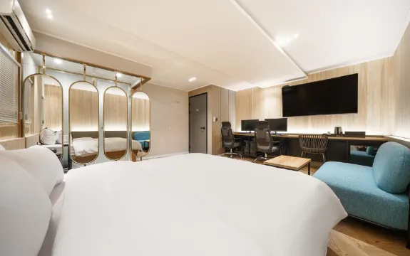 No.25 Doksan Intersection Branch