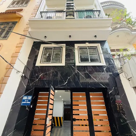 Aira Khuong Thuong Apartment Отели рядом с достопримечательностью «Перекресток Со»