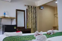Lanta White Rock Resort - New