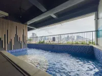 GemstoneBR in Harbour Park Residences - piscina