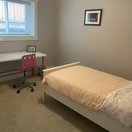 Cozy and Homey 2 BR Suite