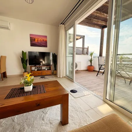Penthouse Buena Brisa by HolidayKeys