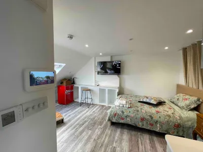 Luxury 6 en-suite Bedrooms - Wembley Stadium 5 KM Hotels near Islip Manor Park