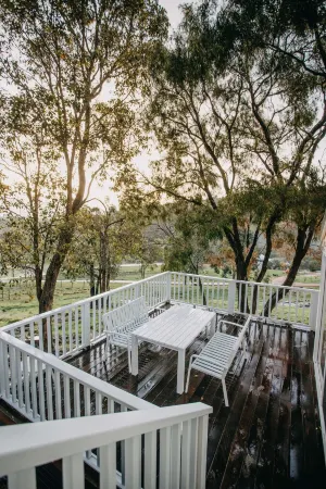 Ampersand Estates The Vintner's Residence