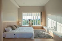 4 bedroom pool villa in Chiang Mai city close to airport