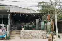The snail haven pub and stay