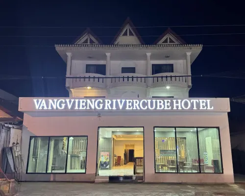 Vang Vieng Rivercubes Hotel Hotels near Green Discovery