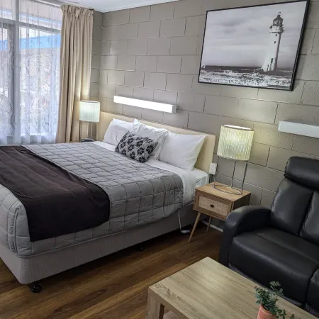 Morwell Parkisde Motel