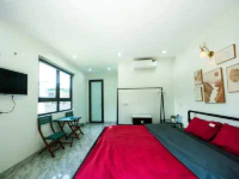 Strawberry Ha Giang Loop Tour, Motorbike Rental & Rooms