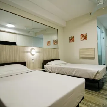 Travelite Express Hotel