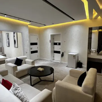 Ohu Palace hotel