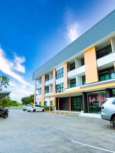 รูปภาพของเดอะริชโรงแรม