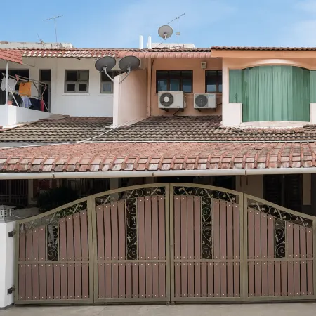 Mellow Stay Ipoh | Spacious Landed Home for 14 Pax