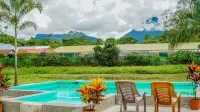 Hotel Campestre del Arenal - Kolam Renang