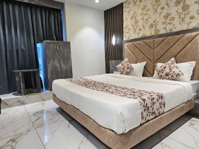 Hotel Shyam Palace