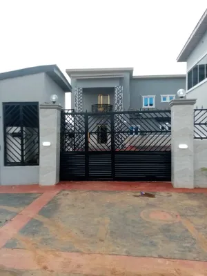 딥 다이아몬드 익스클루시브 호텔 앤드 스위트  호텔